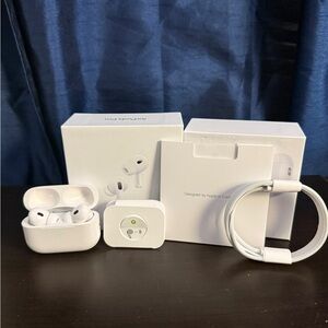 Apple AirPods Pro with Charging Case - White
